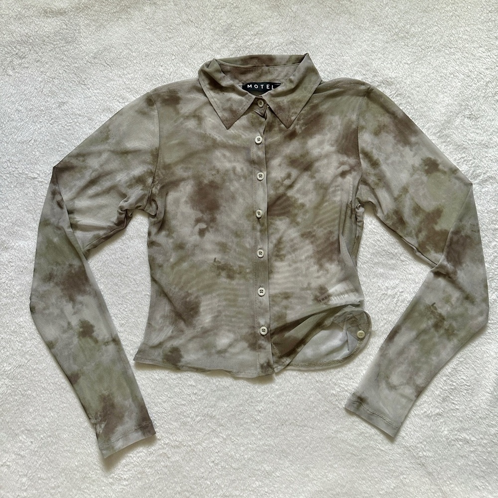 Motel Rock Mesh Sage Smoke Top